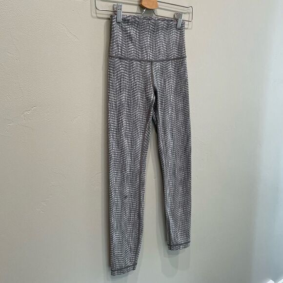 Lululemon Wunder Under High-Rise 7/8 Tight Leggings - Size: 4 - Picture 7 of 14